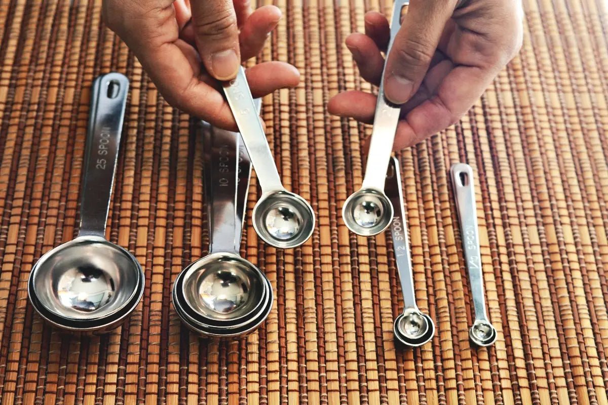 How to Use a Measuring Spoon Set Correctly?